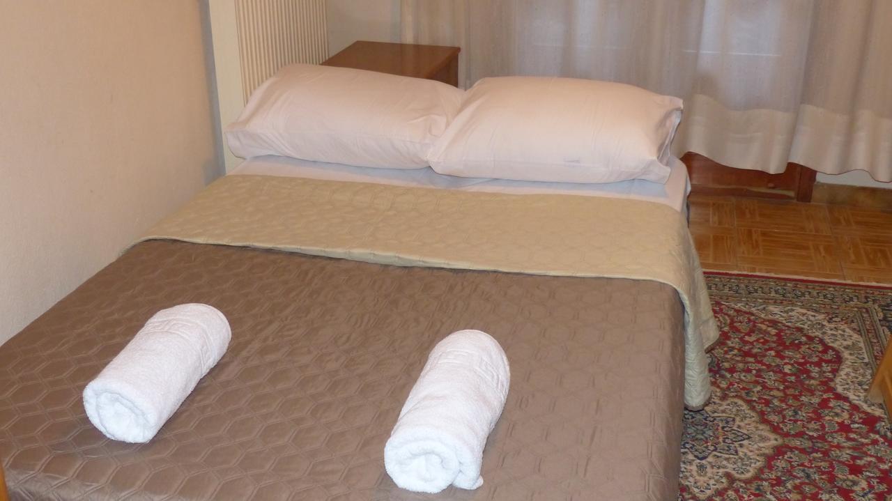 Nea Peramos Large Apartment Near The Beach 外观 照片